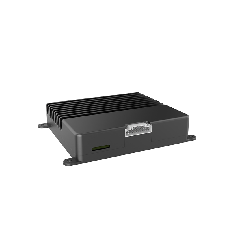 室外的紅外攝像機幫助駕駛員檢測遠處